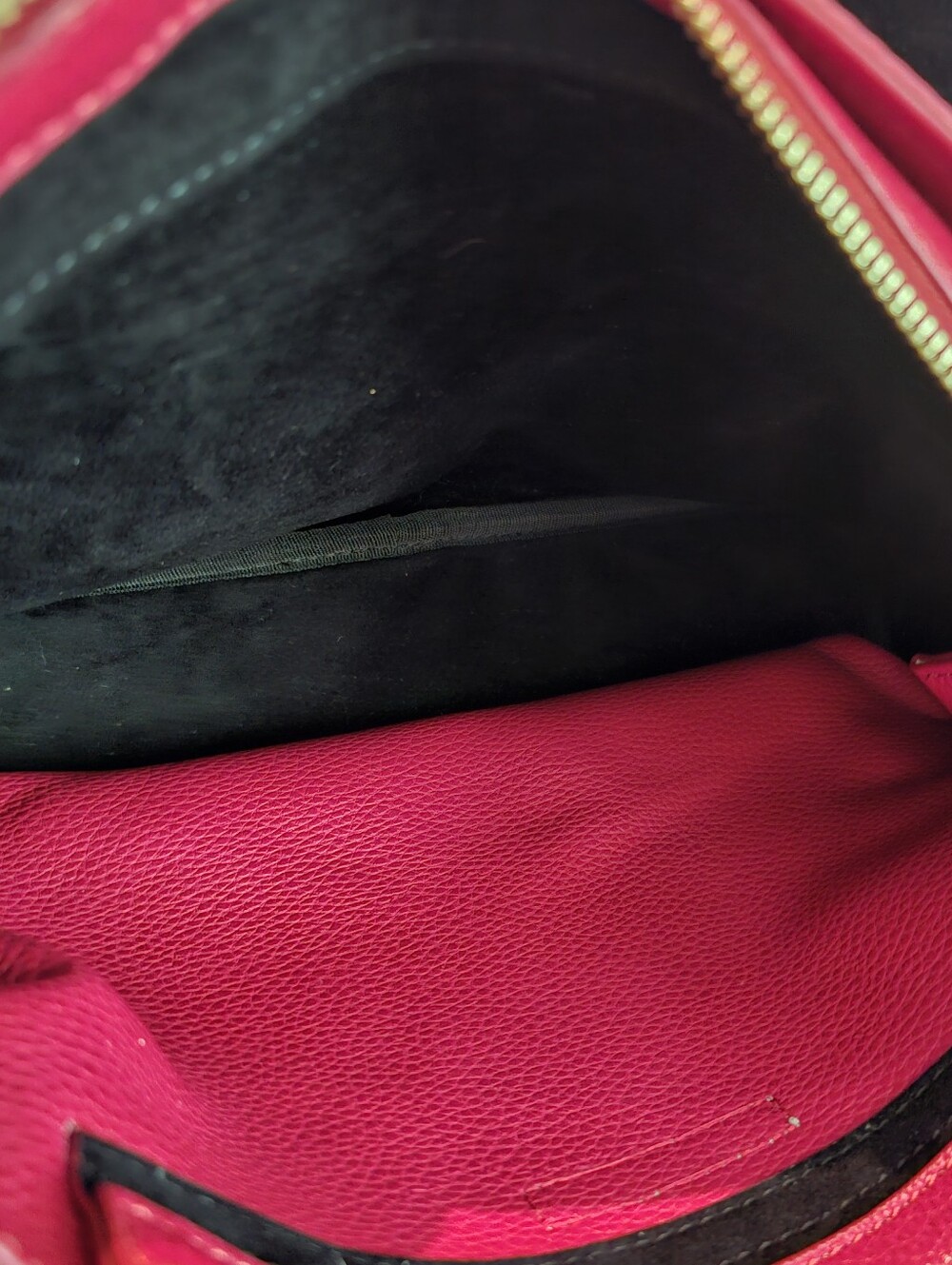 Kenneth Cole Reaction Red Leather Shoulder Tote - Picture 13 of 16